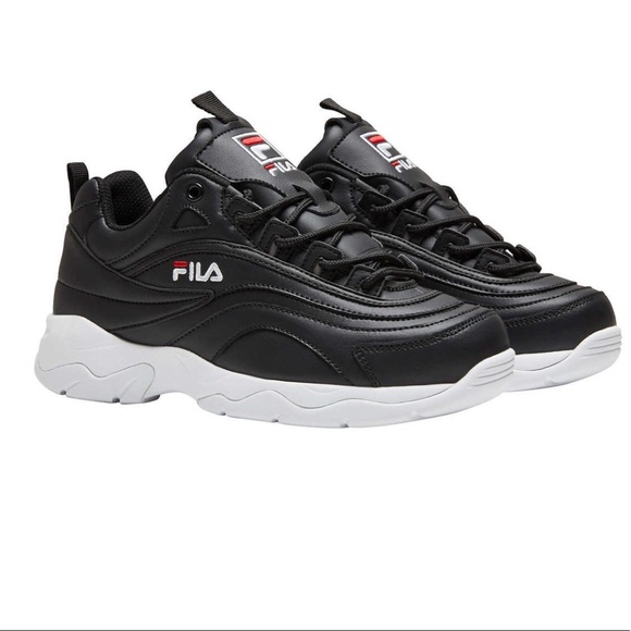 NEW WITH BOX FILA DISARRAY in Black - Picture 1 of 6